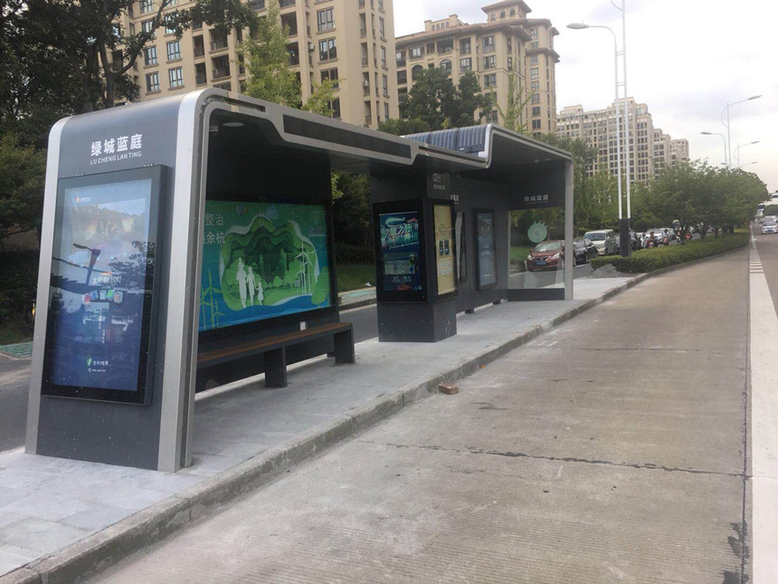 【2019年3月18日】余杭公交候車亭建設(shè)完工，即將投入使用