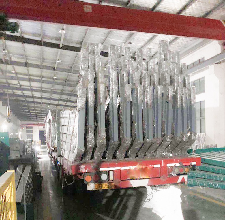 2018.7.2  河南濮陽公交站臺、候車亭發(fā)貨