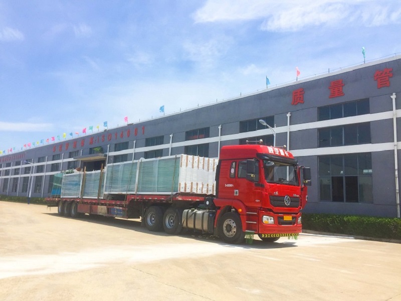 2018.7.15  江西撫州公交站臺、候車亭發(fā)貨
